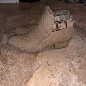 Express booties